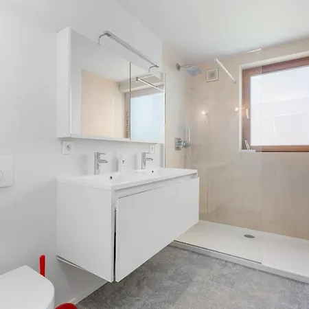빌라 Maison Des Beaux Jours *